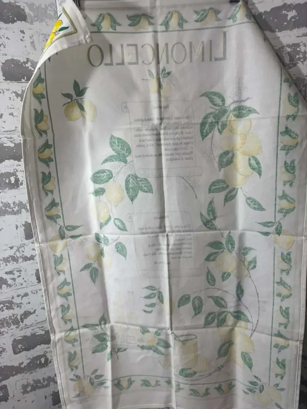 VtG  New Italy LIMONCELLO MonveniR Italian Recipe decor 22x 35 in. 100% cotton